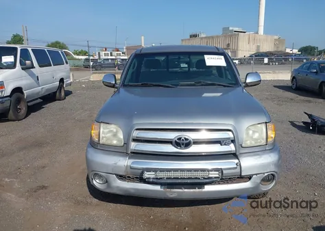 2003 Toyota Tundra Sr5 V8 from USA, damaged, VIN 5TBKT44143S378455